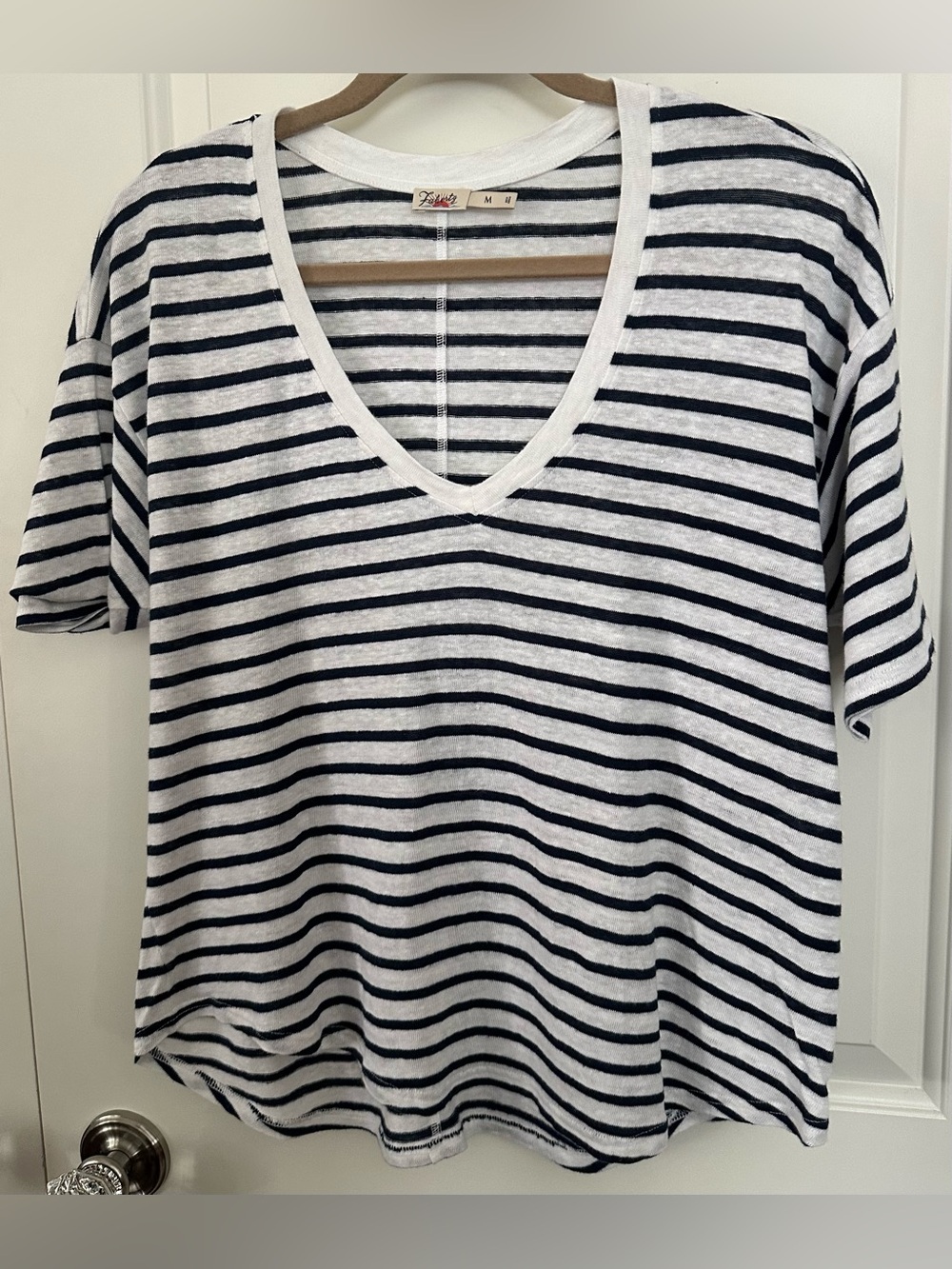 Faherty 100% Linen Navy Stripe V Neck Tee Top White Medium Made Portugal